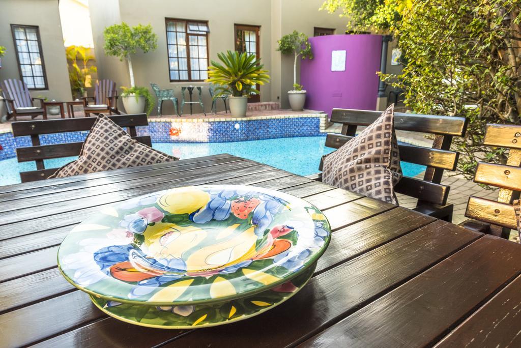 Kingfisher Guesthouse Port Elizabeth Exterior foto