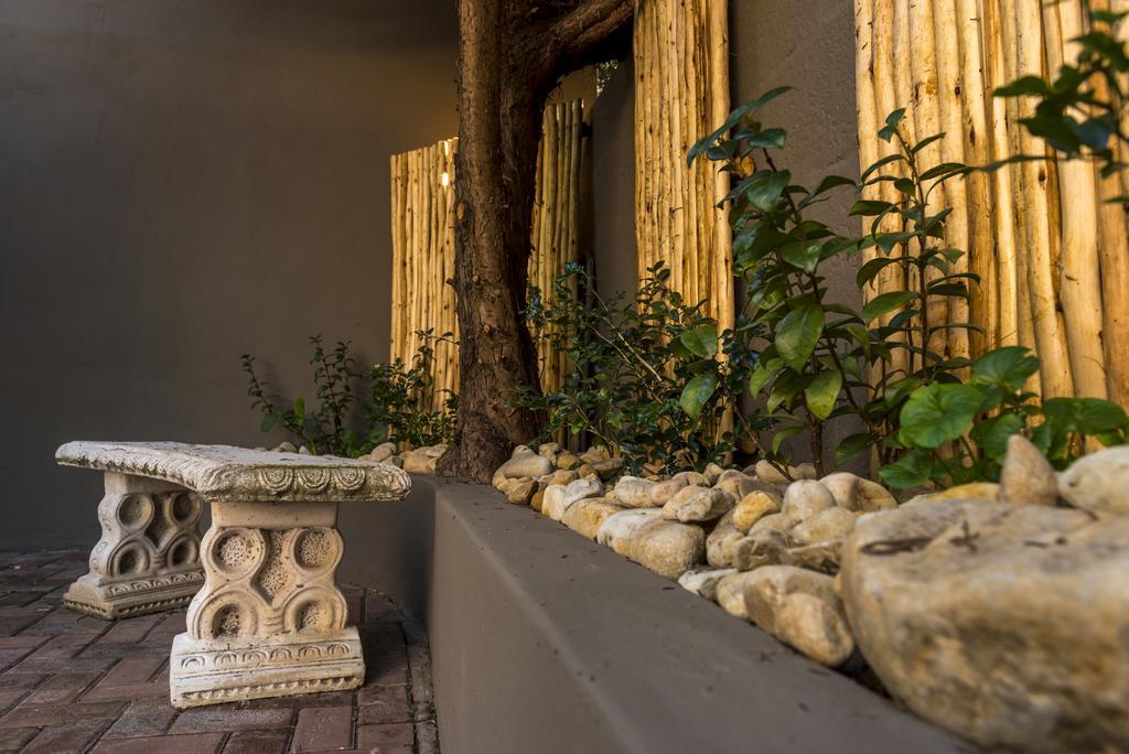 Kingfisher Guesthouse Port Elizabeth Exterior foto